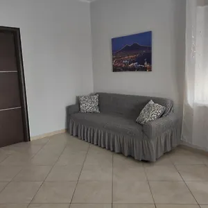 La Quiete Del Vesuvio Naples