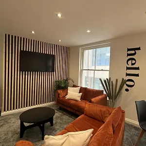 https://apt-modern-two-bed.yorkshirehotels.net