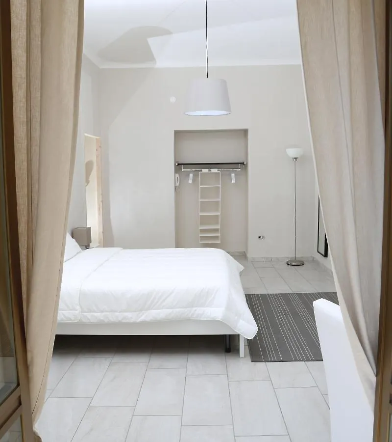 Apartment Appartamento City Center Naples Italy